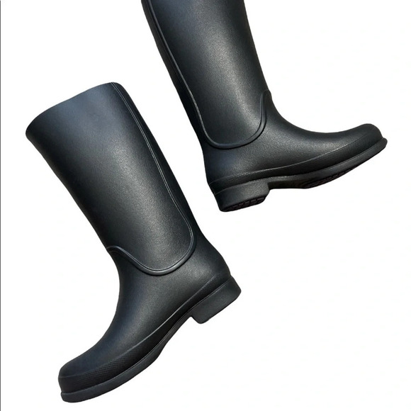 CROCS Tall Wellie Rain Boots Rubber Black Pull On Black Women’s 5 or Juniors 3 - Picture 2 of 11